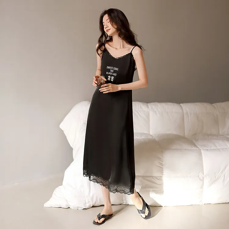 Yue Nei Nightgown Women's Elegant Black-4