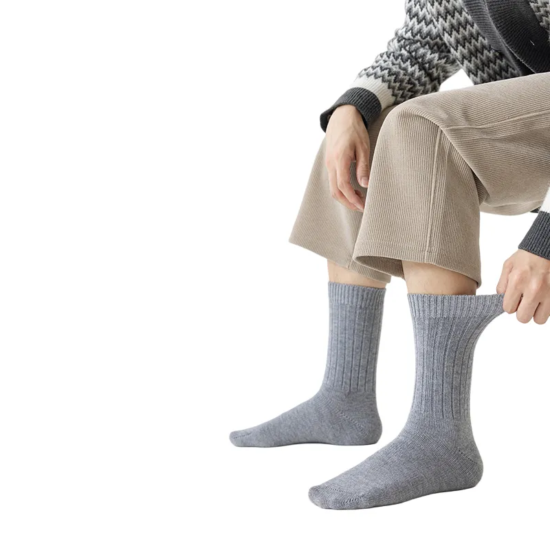 Cheemy Free Mid Calf Socks Men's 1 Pack Light Gray-1