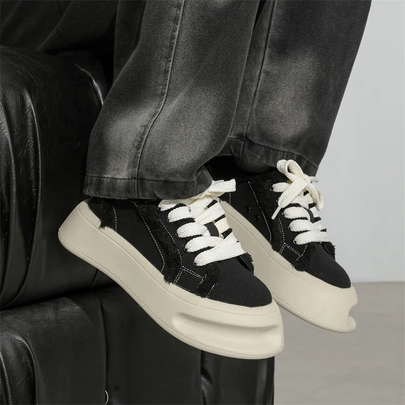 MUYI Low Top Skateboard Shoes Unisex-10