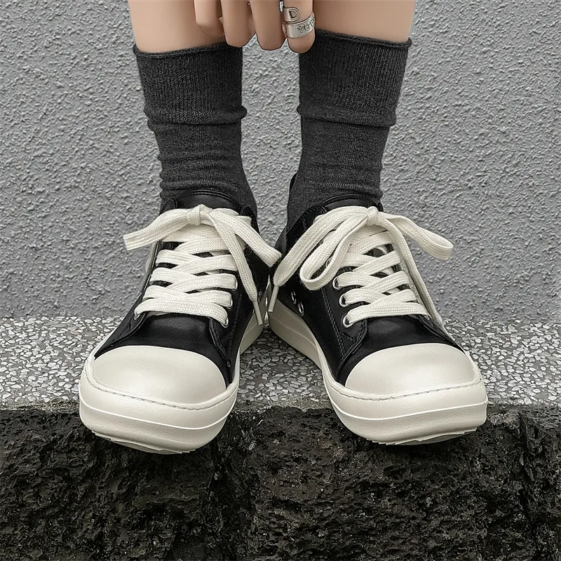 MUYI Low Top Skateboard Shoes Unisex Black-12