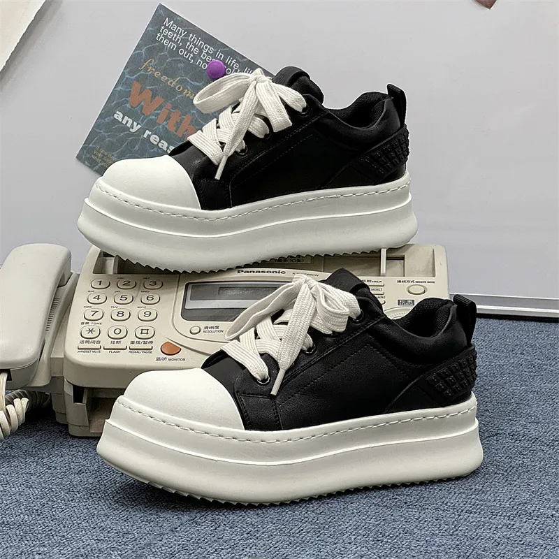 Active Trainee Exclusive Low Top Trendy Board Shoes Unisex Pure White Color-5