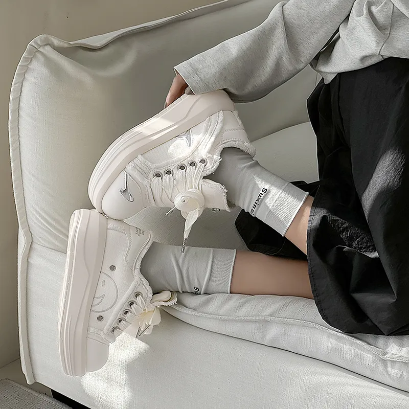 MUYI Low Top Skateboard Shoes Unisex-24