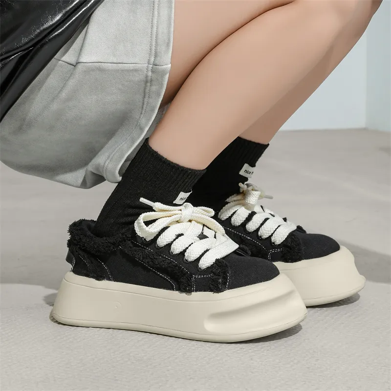 MUYI Low Top Skateboard Shoes Unisex-25
