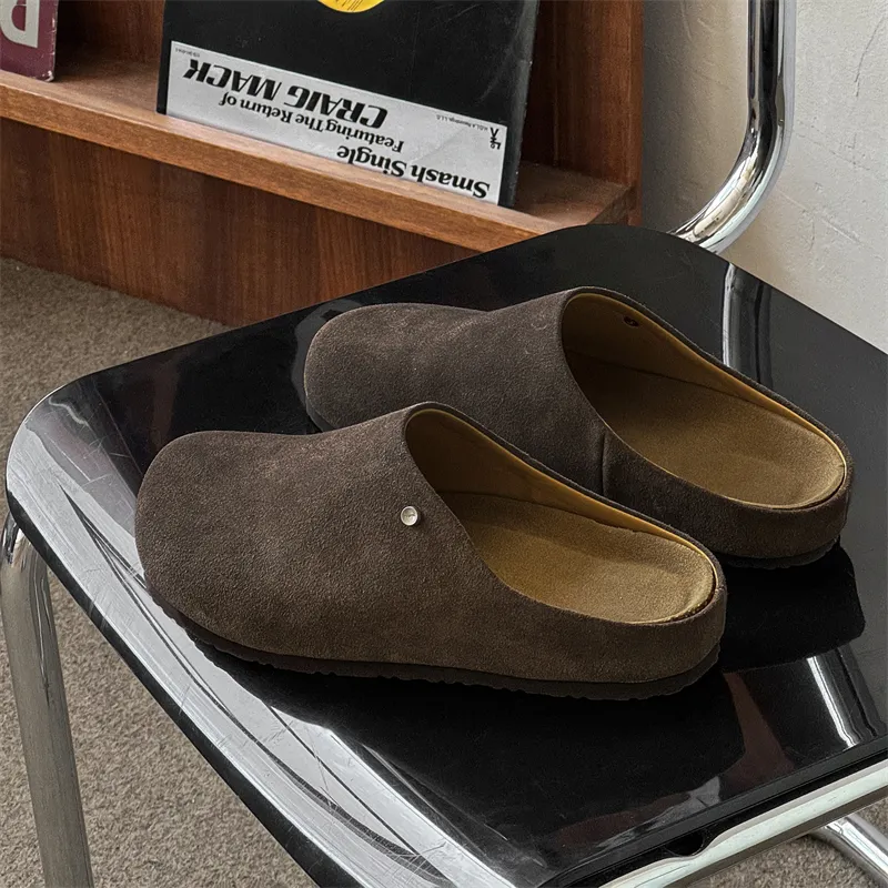 MUYI Rubber Sole Slip Resistant Closed Toe Slippers Unisex-46