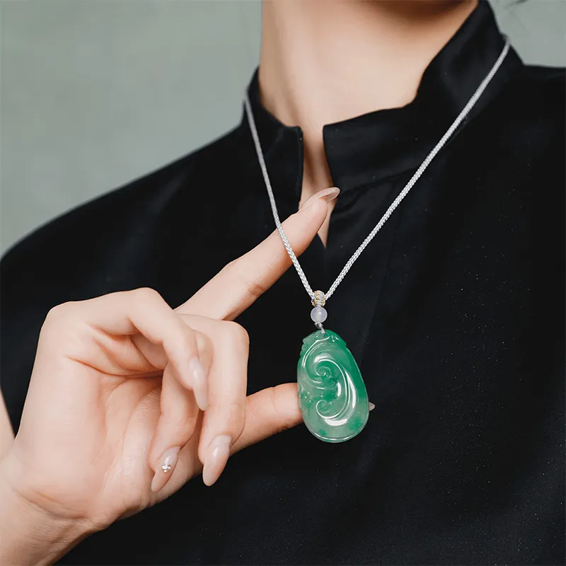 CHOW TAI SENG African Emerald Necklaces Unisex-4