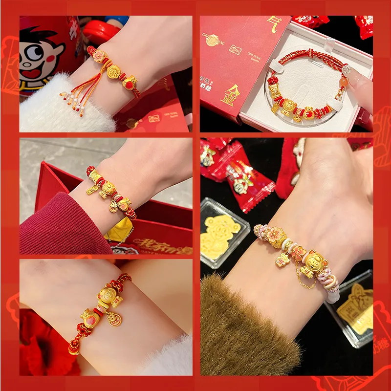 CHOW TAI SENG Wrist Beauty Series Gold Bracelet Women's-1
