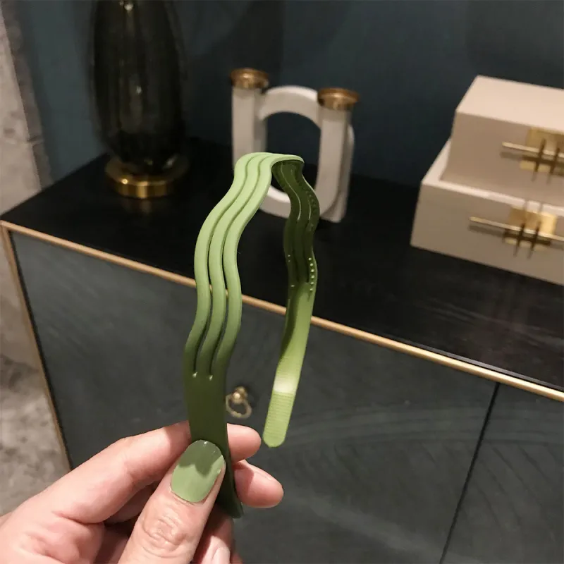 Connect The Past And The Present. Acrylic Headbands Women's-3