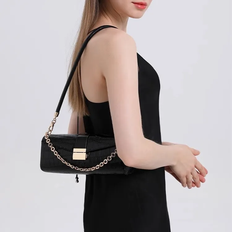 Yakuss Cow Leather Baguette Bag Shoulder Bag Women's Black-1