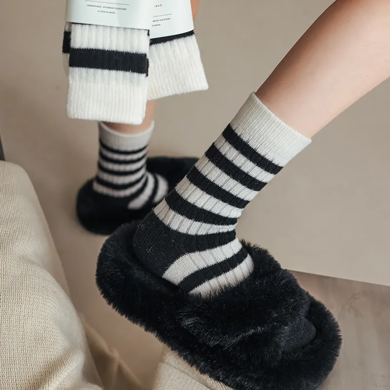 MIIOW Mid Calf Socks Women's 5 Pack-34