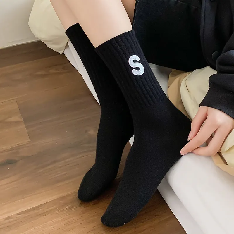 MIIOW Mid Calf Socks Unisex 5 Pack-3