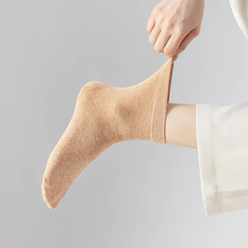 MIIOW Mid Calf Socks Women's 4 Pack-21