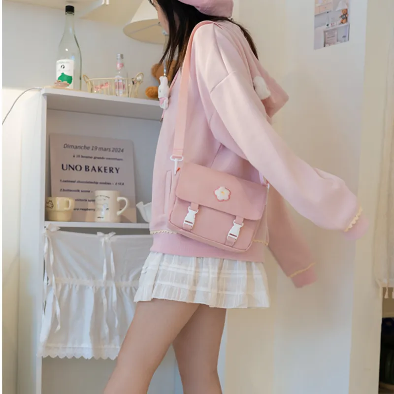 Holding Bamboo Rabbit Fur Backpack Regular Women's White & Pink-2
