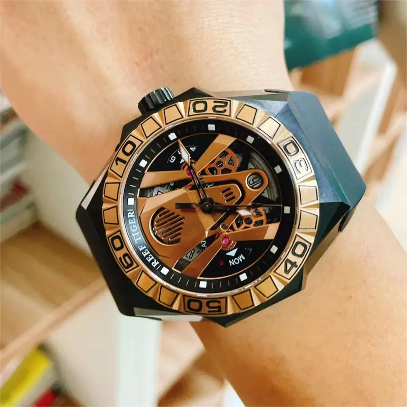 REEF TIGER Black Shark Collection Automatic Mechanical Movement Watch Men's Watches Gold Dial RGA6922-BPR-4