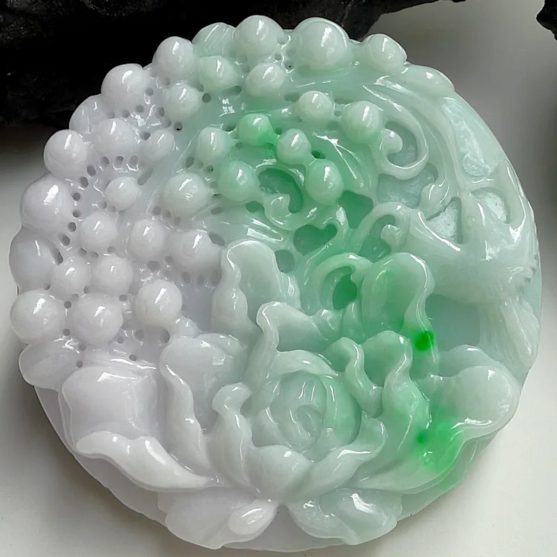 Jade Blossom Glutinous Jade Jadeite Pendants Unisex-2