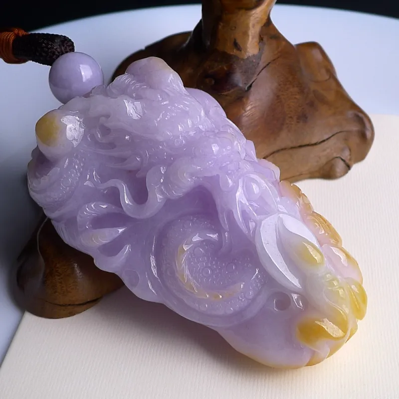 Jade Blossom Glutinous Jade Jadeite Handheld Piece Unisex-1