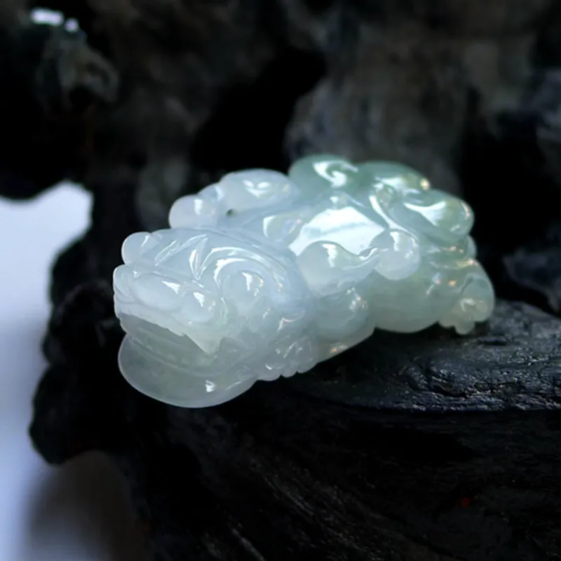 Jade Blossom Glutinous Jade Jadeite Pendants Unisex-1