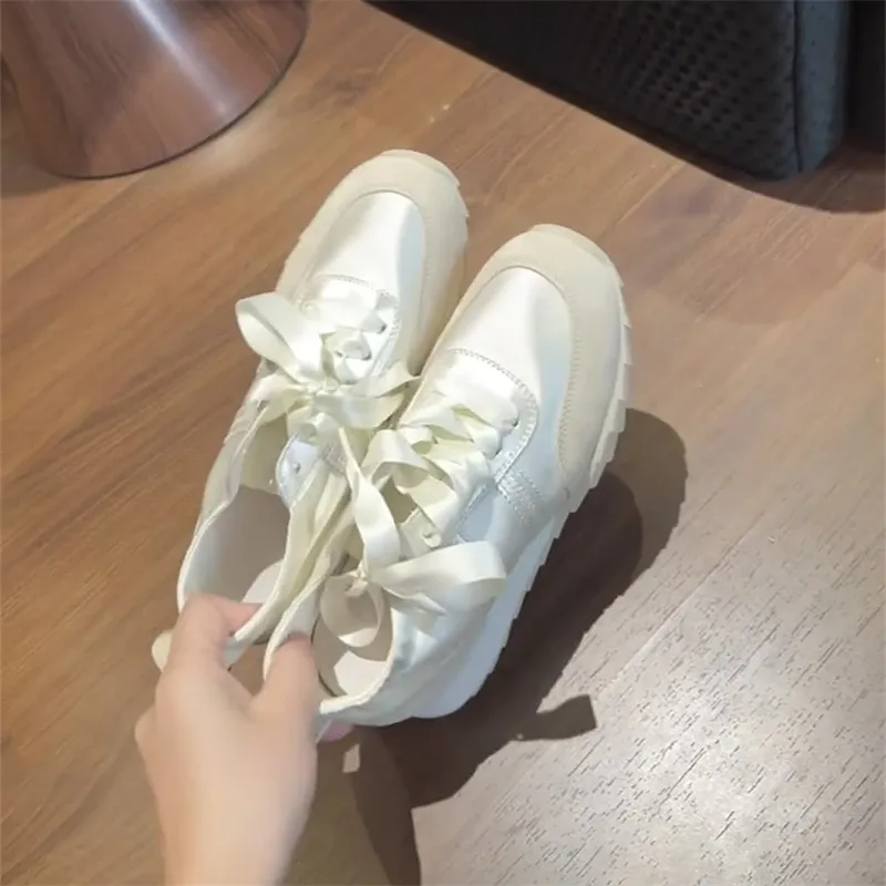 QING MISS Anti Slip Wear Resistant Low Top Casual Shoes Women's-4