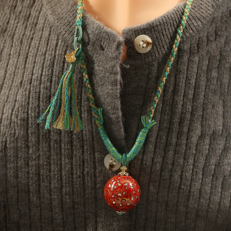 LIBALU Lacquer Necklaces Unisex-2