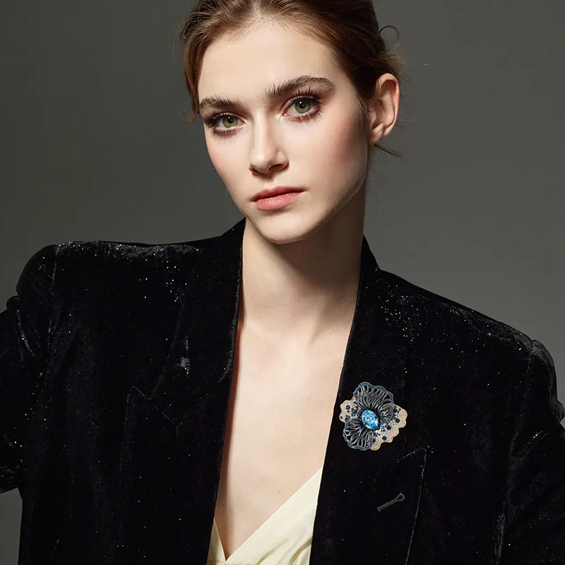 Eternelle Austrian Crystal Brooches Women's-1