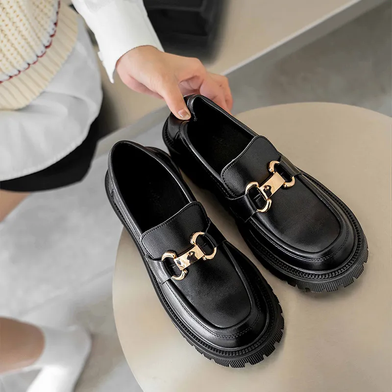 Wonderful Couple Loafers 5cm Women's Black-8
