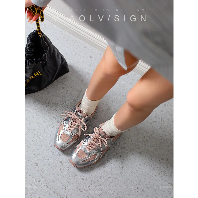 Wonderful Couple Anti-Slip Wear-Resistant Breathable Lightweight Low-Top Casual Shoes Women's Moonlight Silver-15