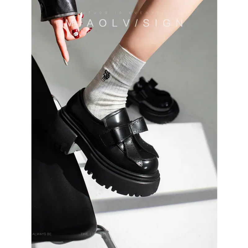 Wonderful Couple Loafers Women's-7