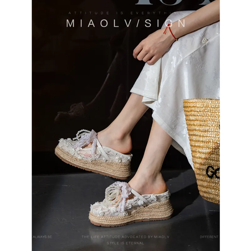 Wonderful Couple Rubber Sole Abrasion Resistant Slip Resistant Quick Dry Closed Toe Slippers Women's Ecru-1