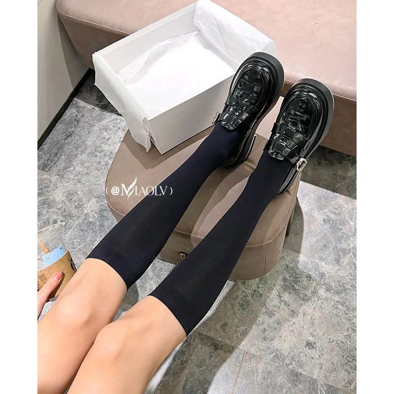 Wonderful Couple Loafers 5cm Women's Black-7