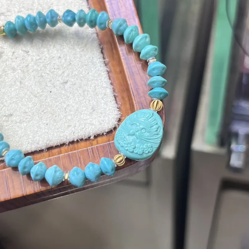 Xiangyan Turquoise Fine Jade Bracelets Unisex-4