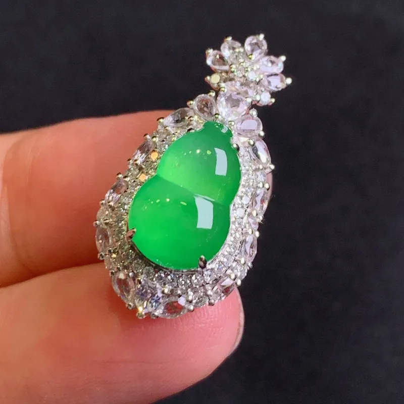 Xiangyan Ice Glutinous Jadeite Necklaces Women's-3