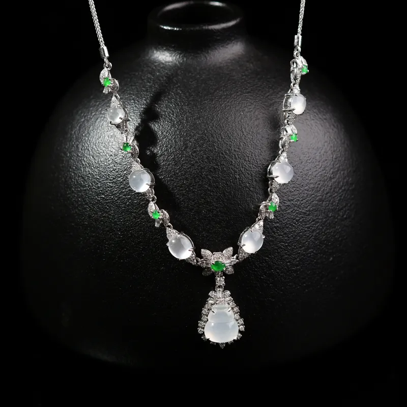 Xiangyan Ice Type Jadeite Necklaces Women's-2