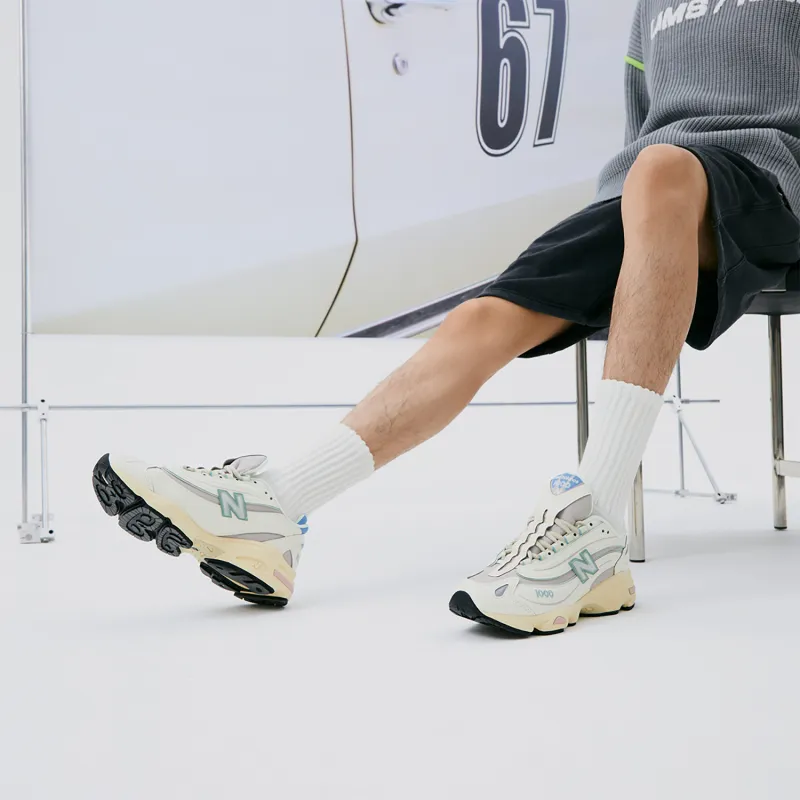 New Balance 1000 Angora Moonrock-11