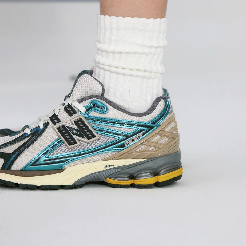 New Balance 1906R New Spruce-11
