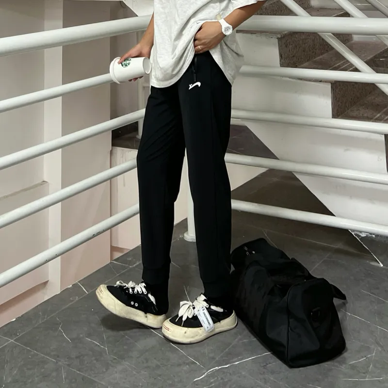 K bird Knitted Sports Pants Unisex Elastic Cuff Black-3