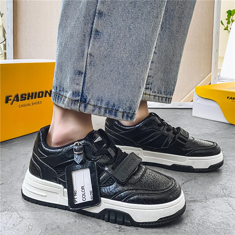 Luji Coverage Balance Low Top Skateboard Shoes Men's-7