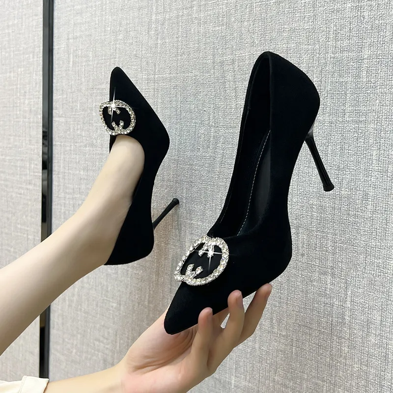 Luji Slim Heel High Heels Women's Black-1