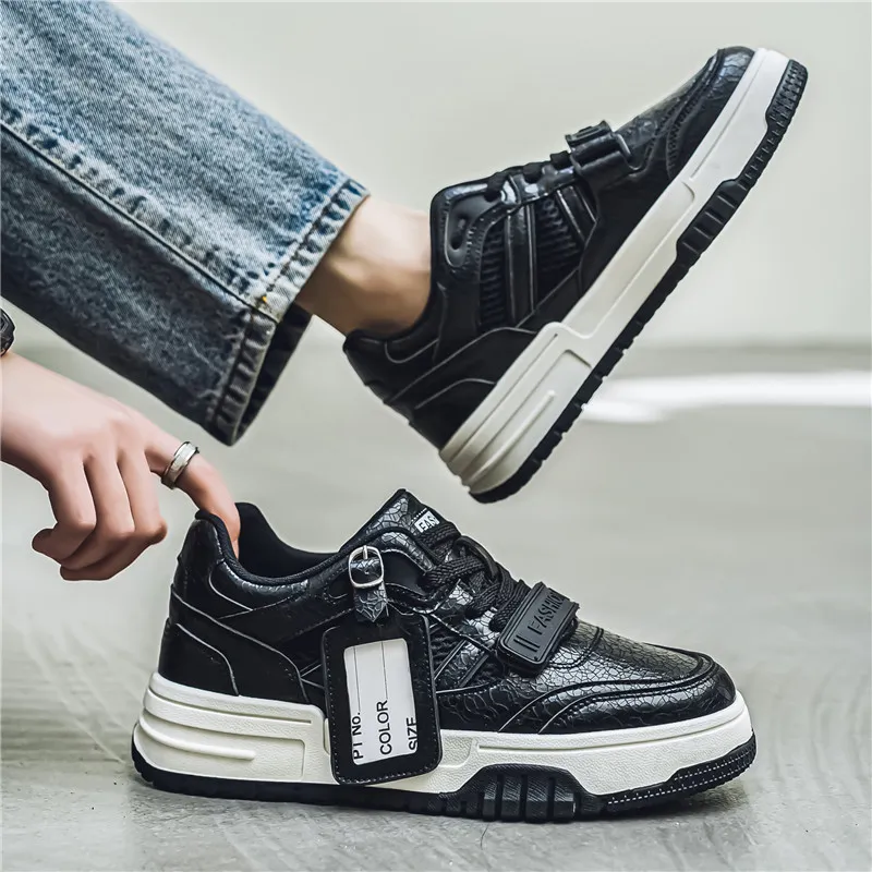 Luji Coverage Balance Low Top Skateboard Shoes Men's-9