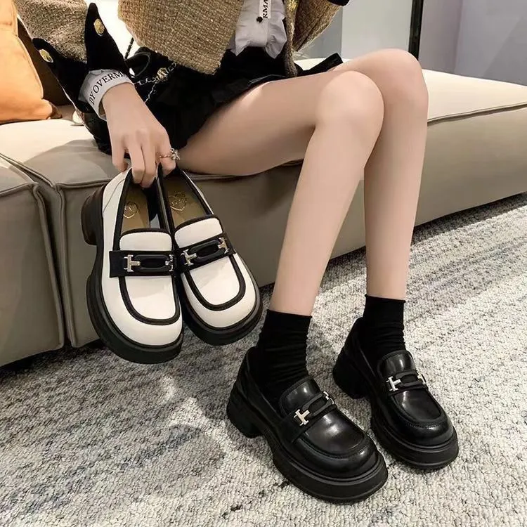 Luji Loafers Women's Ecru/Black-10