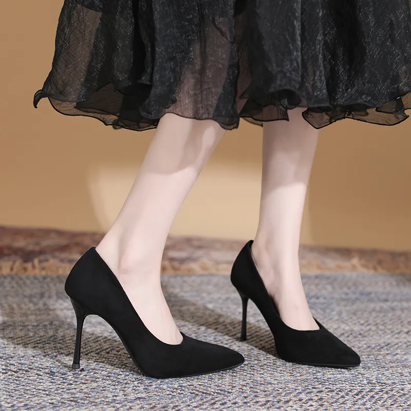 Luji Slim Heel High Heels Women's Black-2