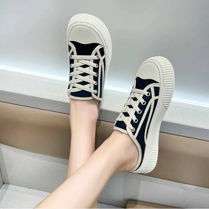 Luji Canvas Shoes Women's Black-1