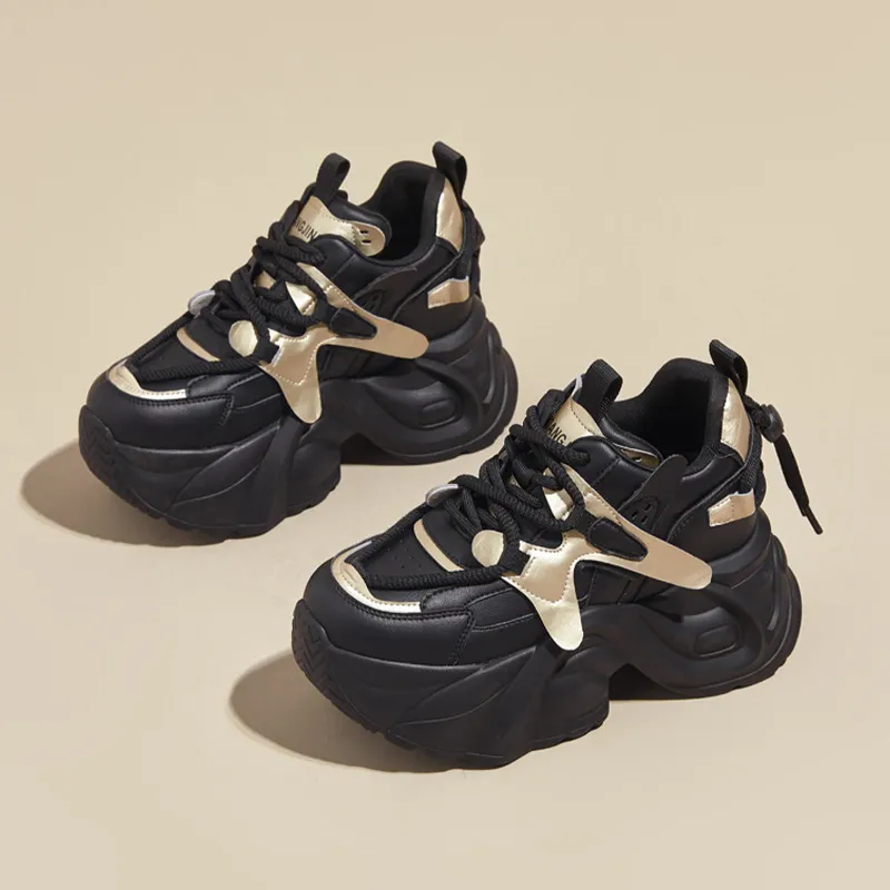 A Poinsettia Princess Low Top Chunky Sneakers Women's-9