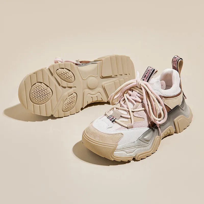 A Poinsettia Princess Cushioned Slip Resistant Abrasion Resistant Breathable Low Top Chunky Sneakers Women's-7