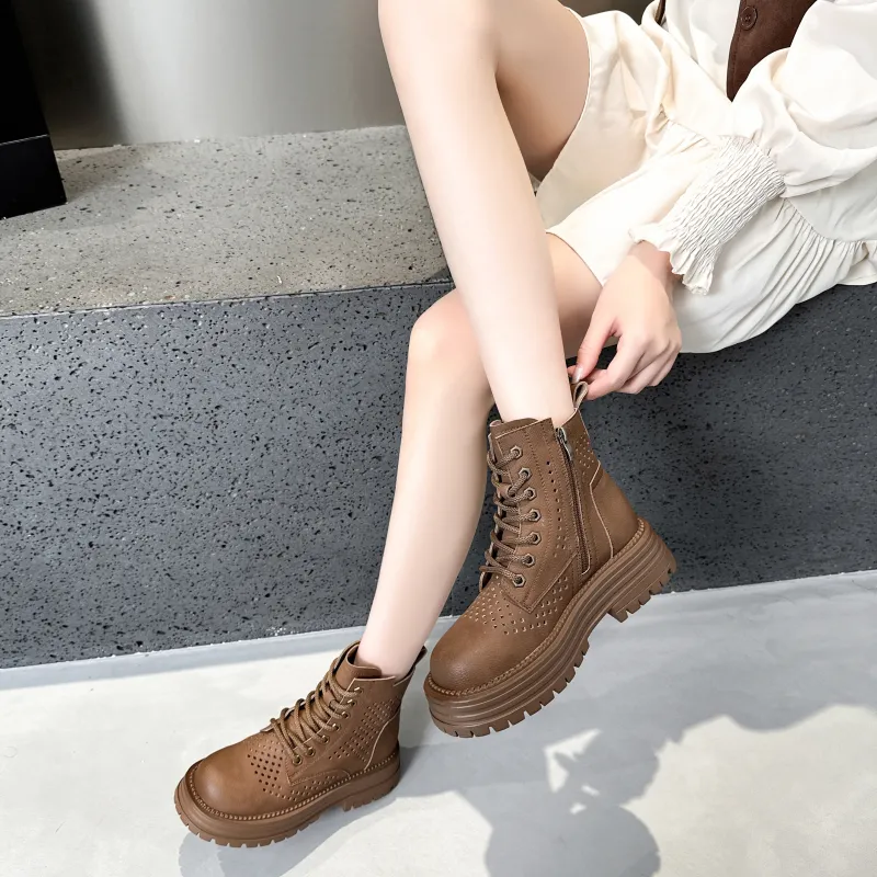 A Poinsettia Princess Ankle Boots Women's-16