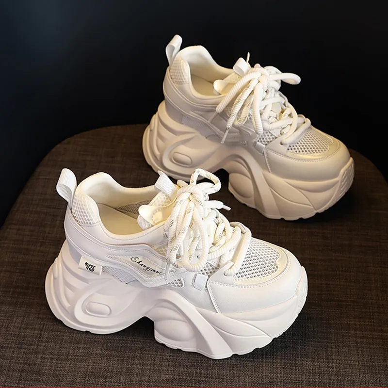 A Poinsettia Princess Chunky Sneakers Women's-6