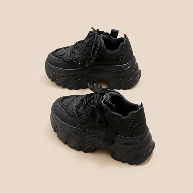 A Poinsettia Princess Low Top Chunky Sneakers Women's-9
