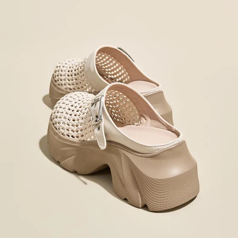 A Poinsettia Princess Closed Toe Slippers Women's-3