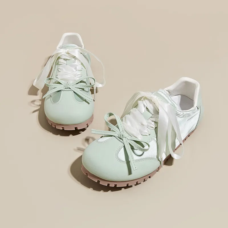 A Poinsettia Princess Casual Shoes Women's-13