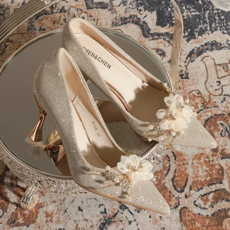 A Poinsettia Princess High Heels Women's Champagne-3