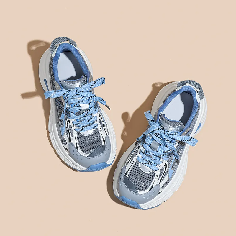A Poinsettia Princess Chunky Sneakers Women's-7