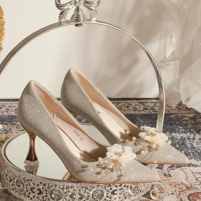 A Poinsettia Princess High Heels Women's Champagne-2